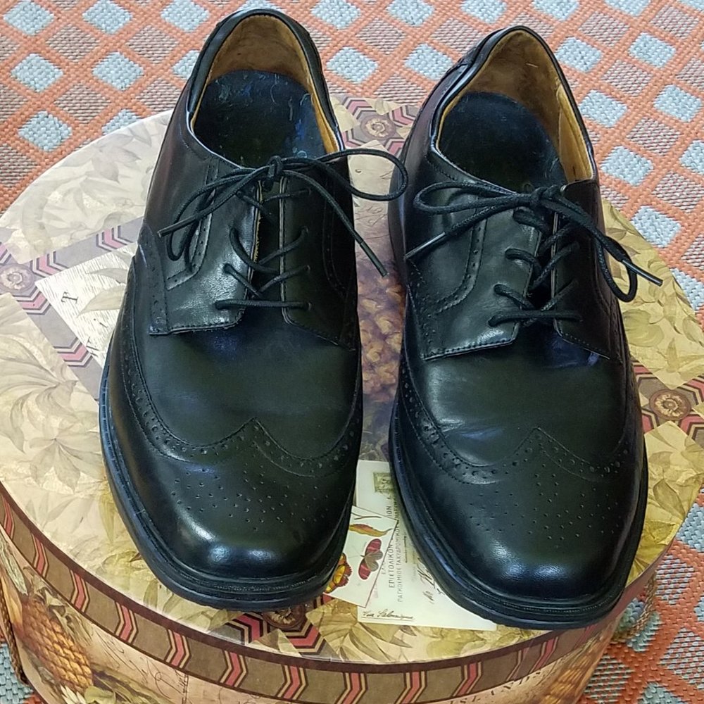 Dr. Comfort Wing Men’s Leather Dress Shoe